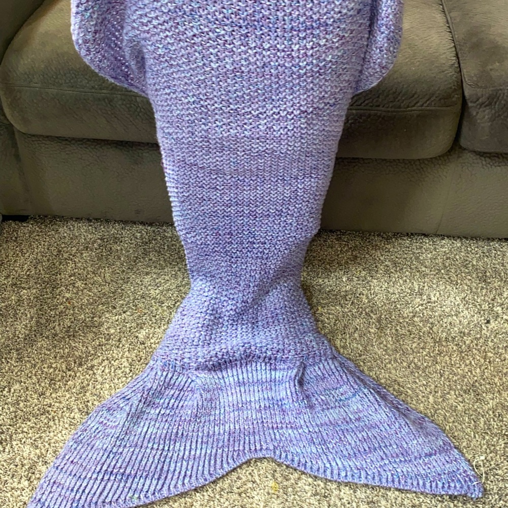 Mermaid tail blanket, soft purple